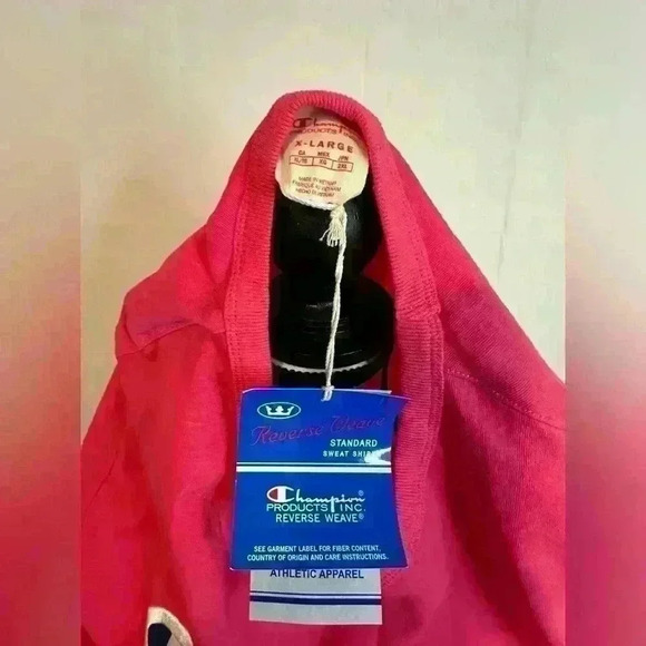 Champion Reserve Weave Pink Men's Shirt - Size XL, Stylish and Comfortable - Picture 5 of 6